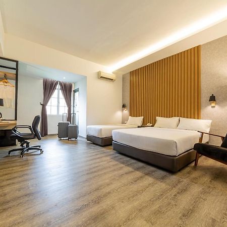 Thy Executive Hotel Johor Bahru Exteriér fotografie