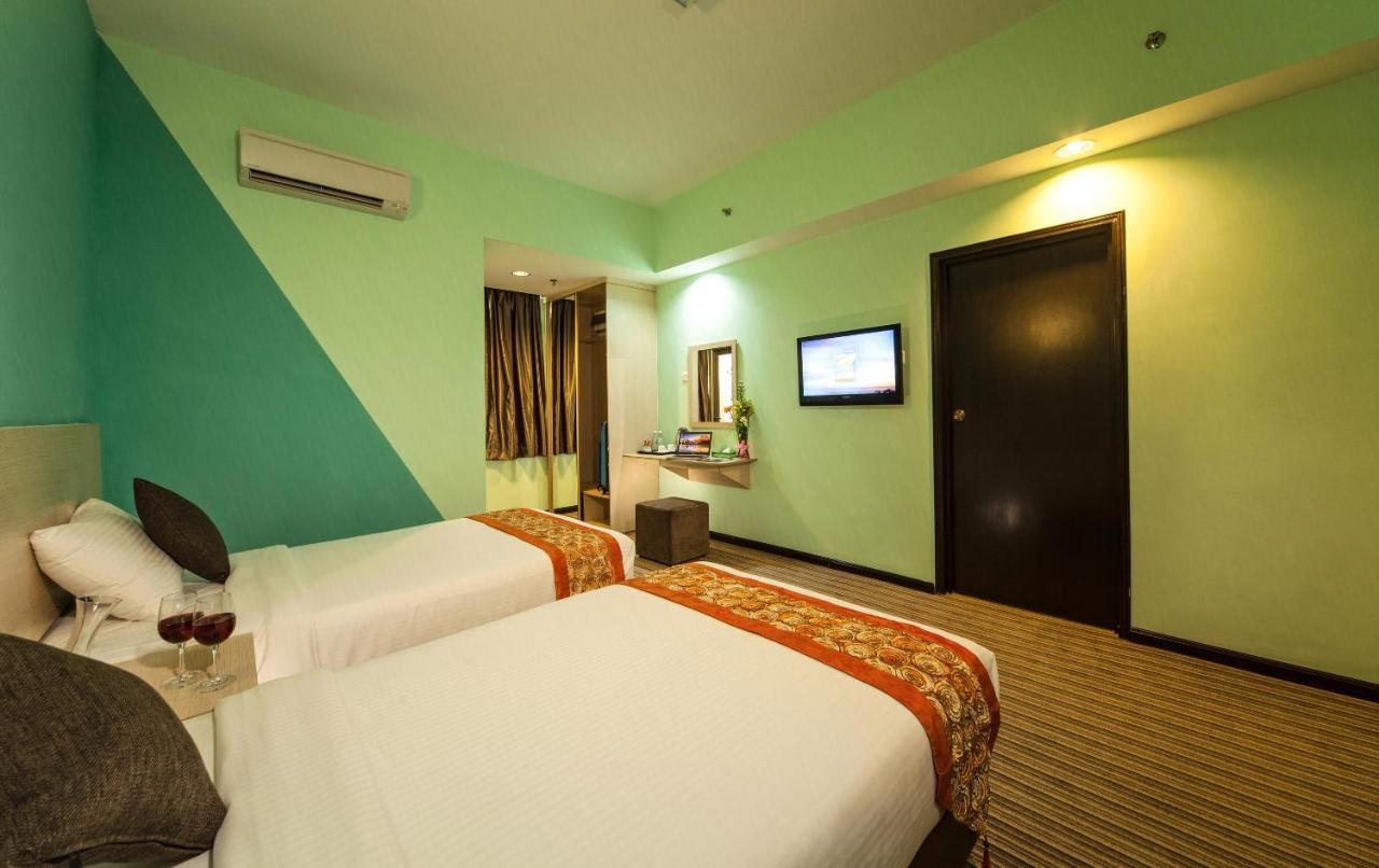 Thy Executive Hotel Johor Bahru Exteriér fotografie