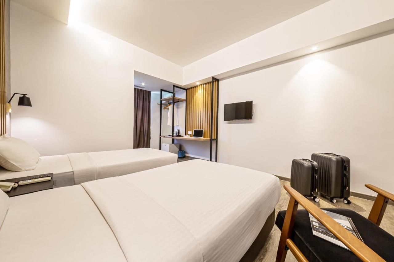 Thy Executive Hotel Johor Bahru Exteriér fotografie